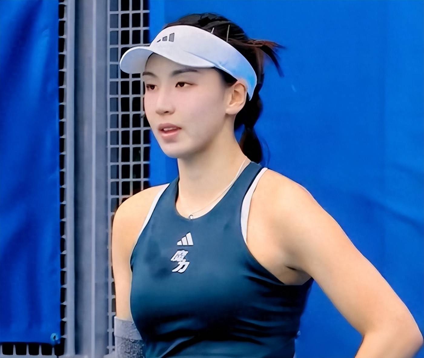 间作出反应 间作出反应