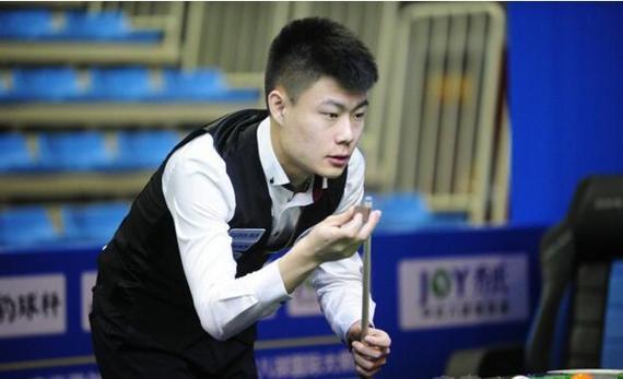 的球队拉回 的球队拉回